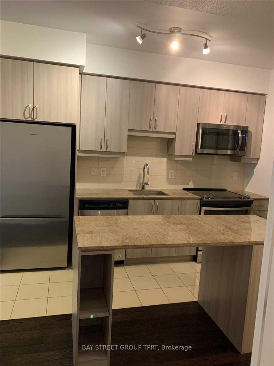 9205 Yonge Street 314