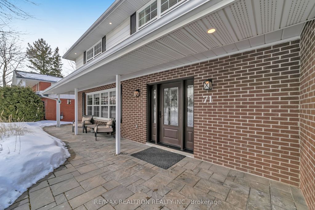 Photo of 71 Fletcher Street, Bradford West Gwillimbury, ON L3Z 1M1 (MLS # N12837518)