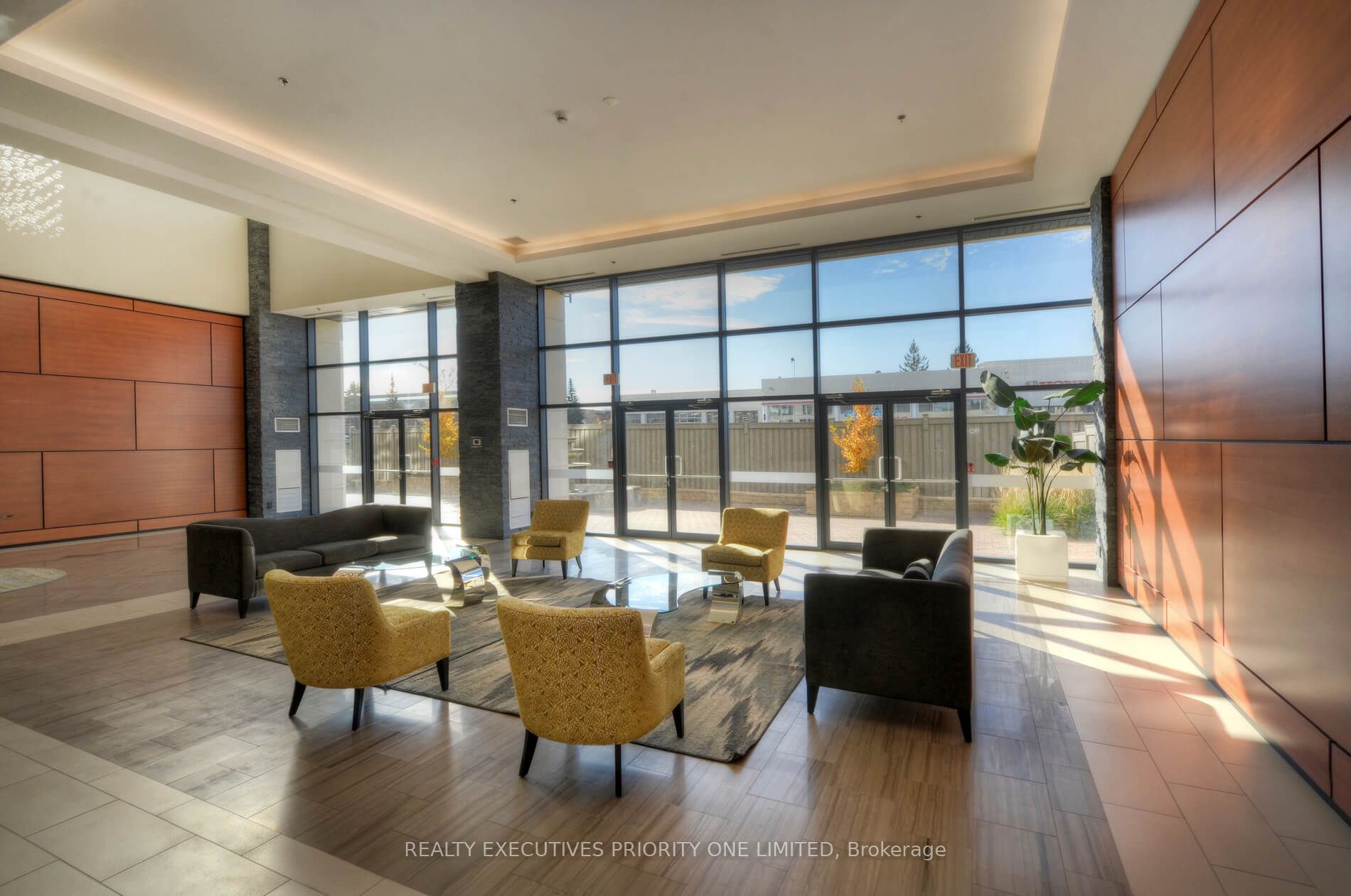 24 Woodstream Boulevard 511