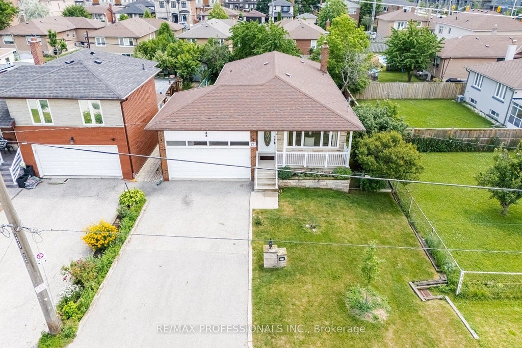 Photo of 171 Regina Avenue, Toronto, ON M6A 1R9 (MLS # C13558970)