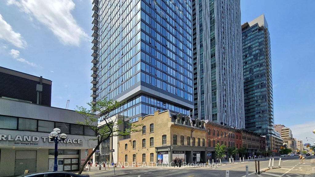 Photo of 8 Cumberland Street #4305, Toronto, ON M4W 0B6 (MLS # C13729944)