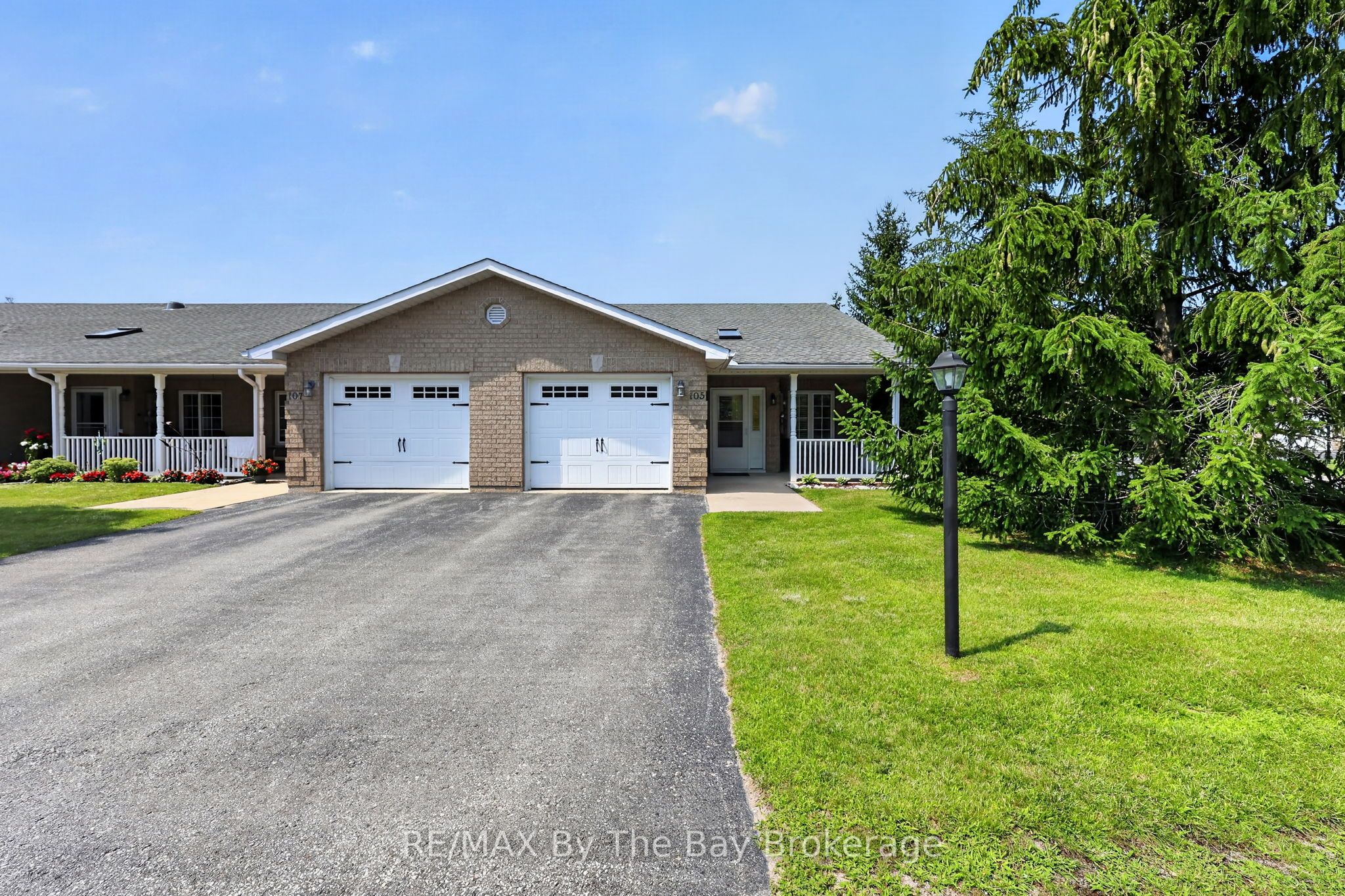 105 Meadow Lane