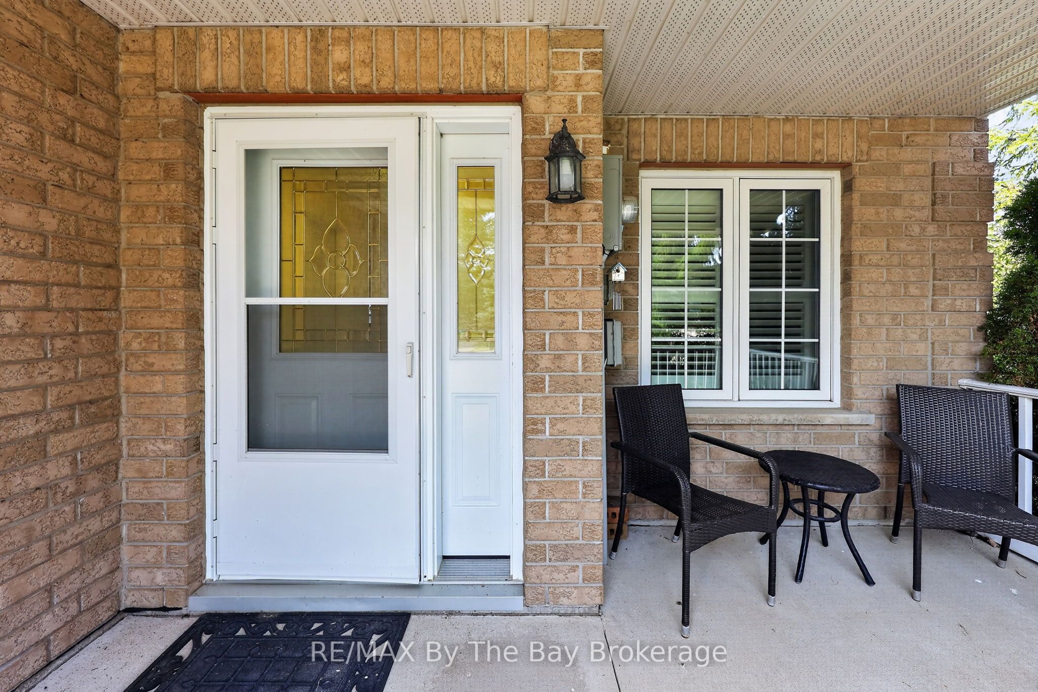 105 Meadow Lane