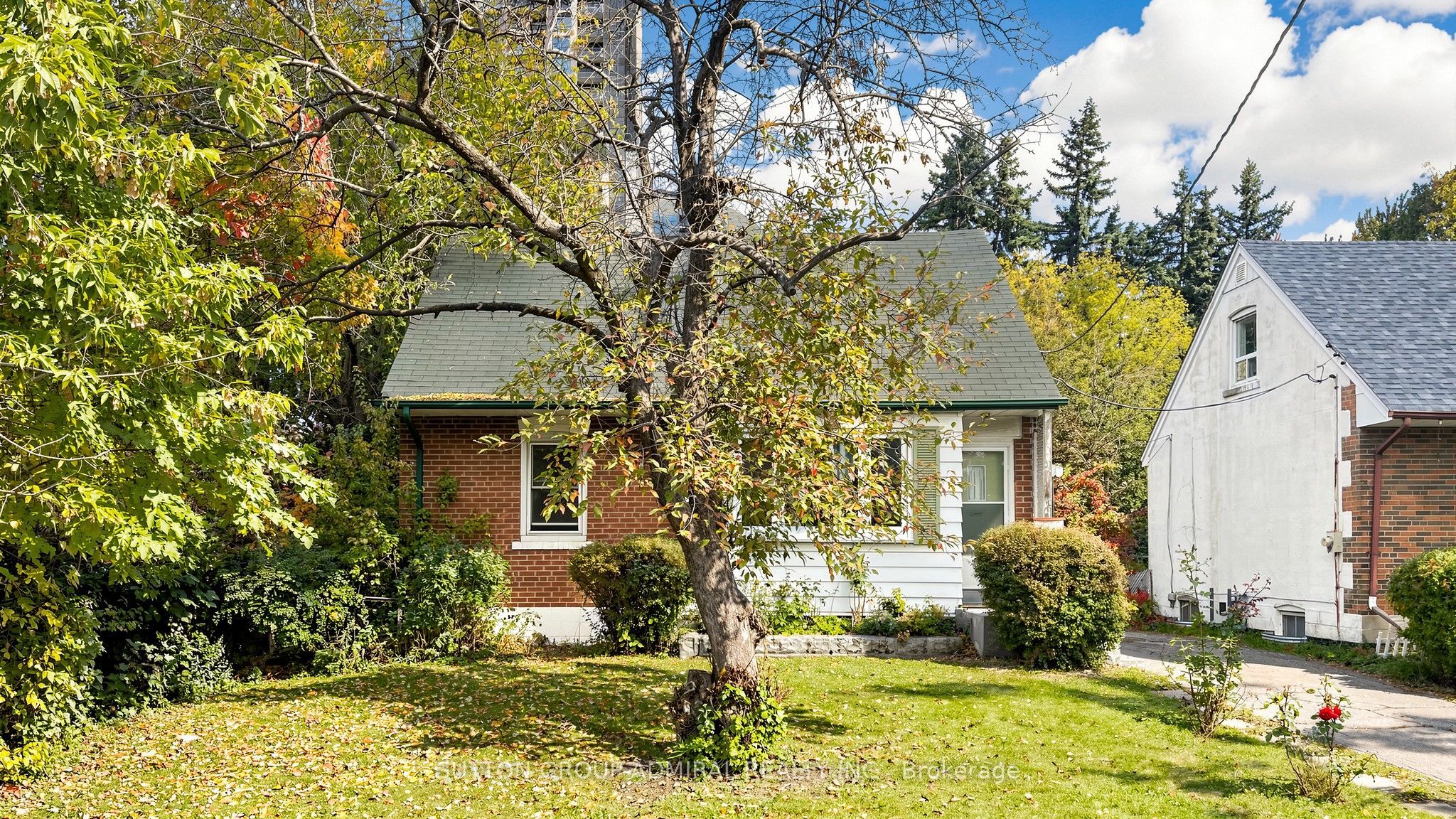 10 Highland Park Boulevard