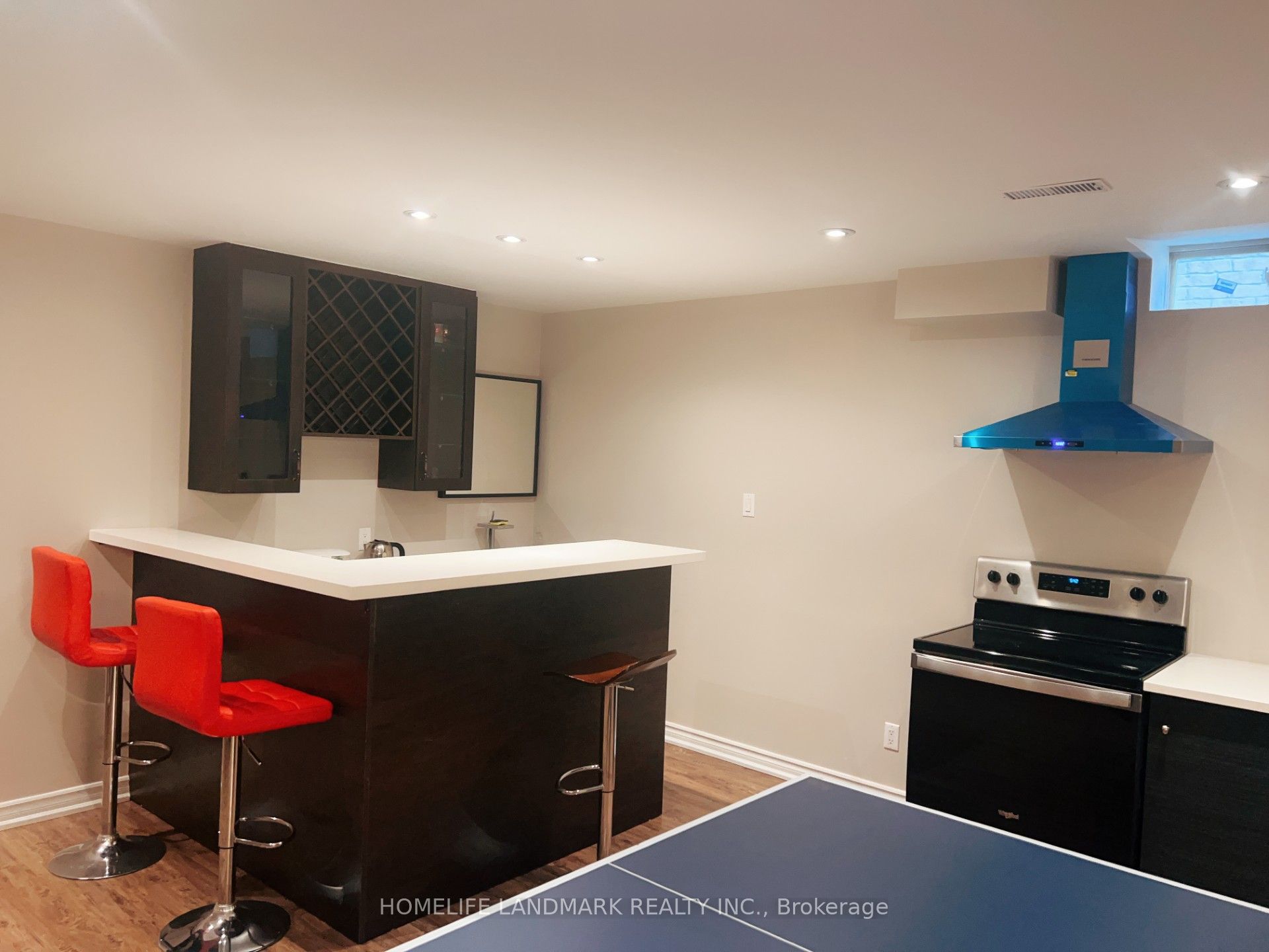 8 Stony Hill Boulevard