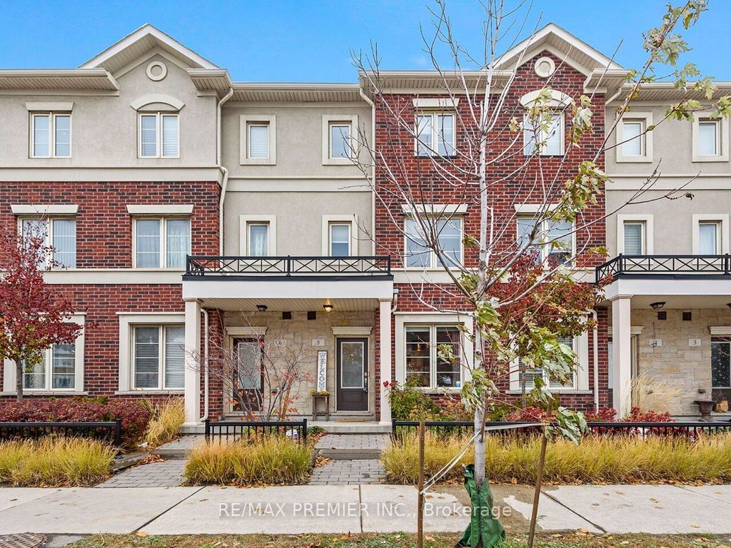 Photo of 636 Evans Avenue #5, Toronto, ON M8W 2W6 (MLS # W12529776)