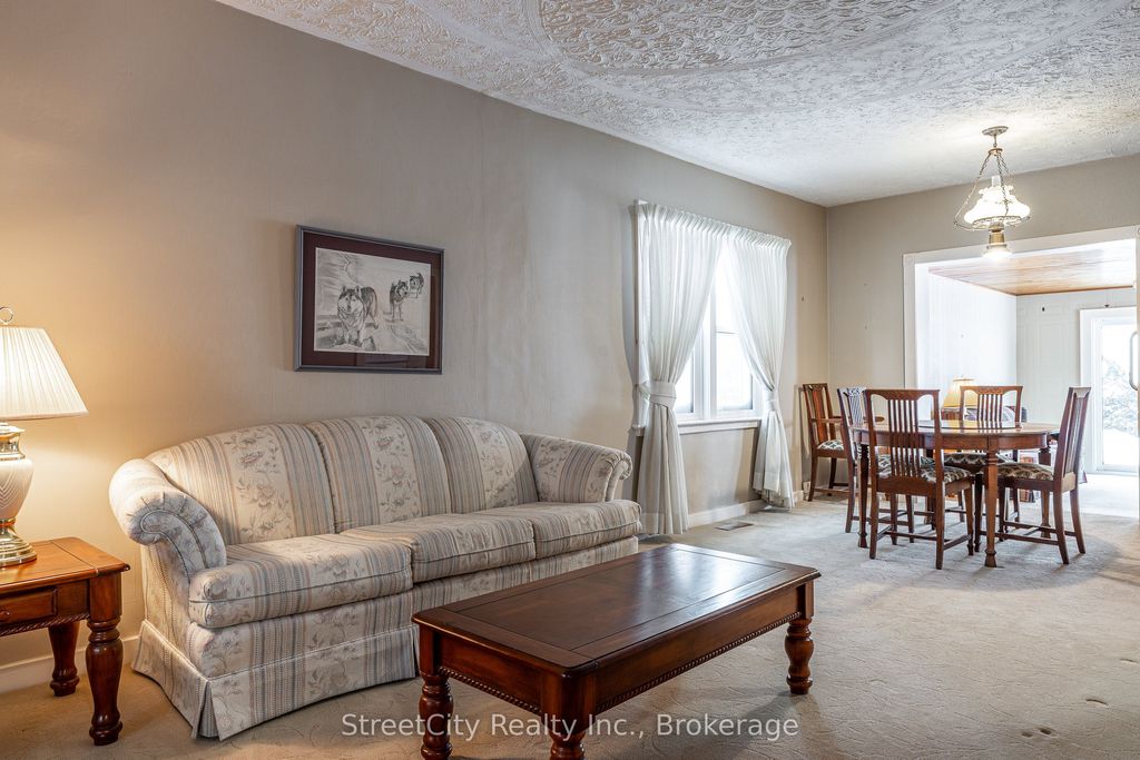 Photo of 16 Youngs Street, Stratford, ON N5A 1J6 (MLS # X12747590)