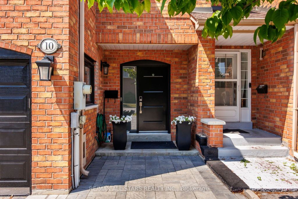 Photo of 10 Sufi Crescent, Toronto, ON M4A 2X3 (MLS # C12869738)