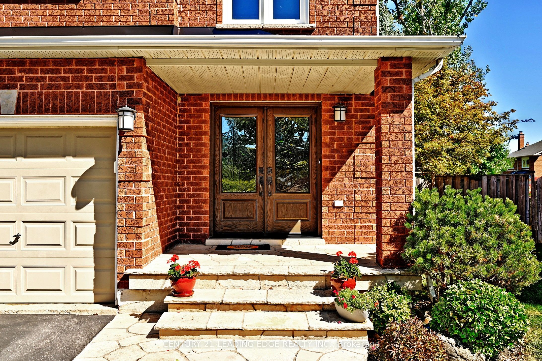 34 Pandora Court