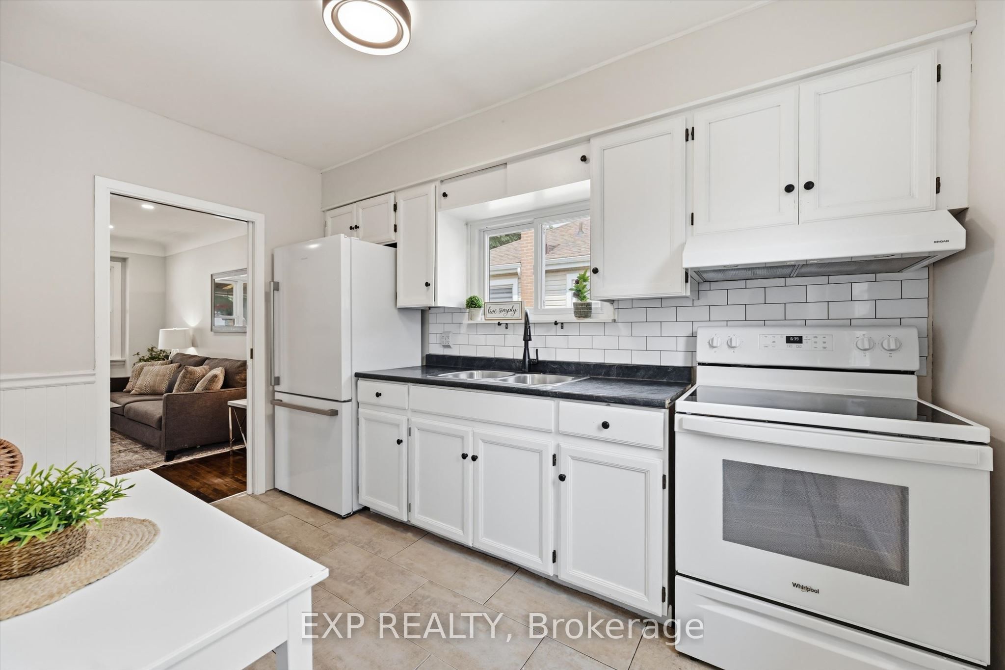 129 East 25th Street