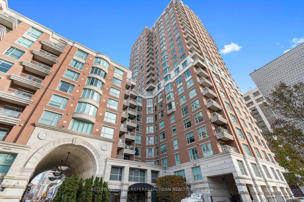 Photo of 38 Avenue Road #1802, Toronto, ON M5R 2G2 (MLS # C13110540)