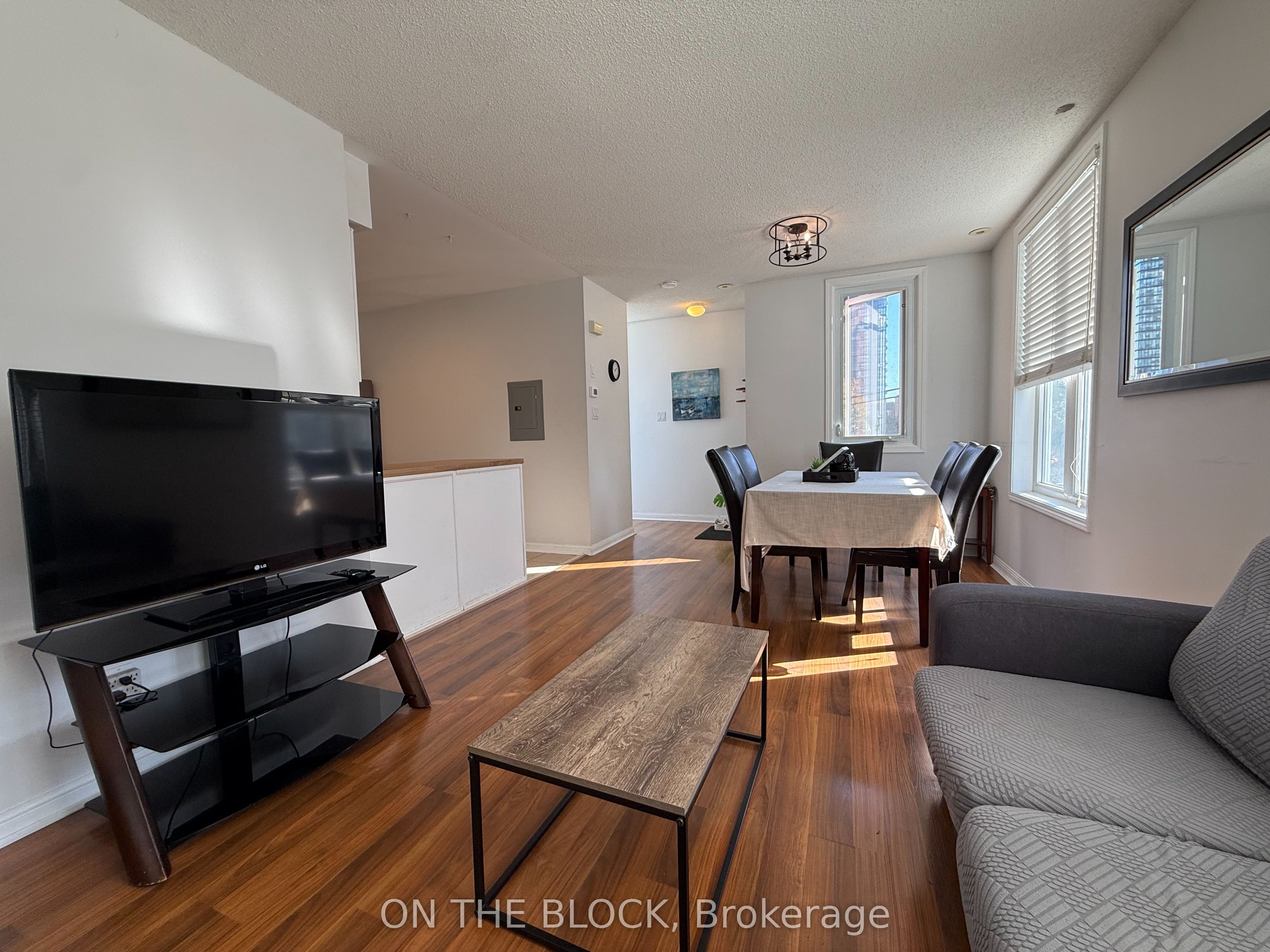 28 Douro Street 223