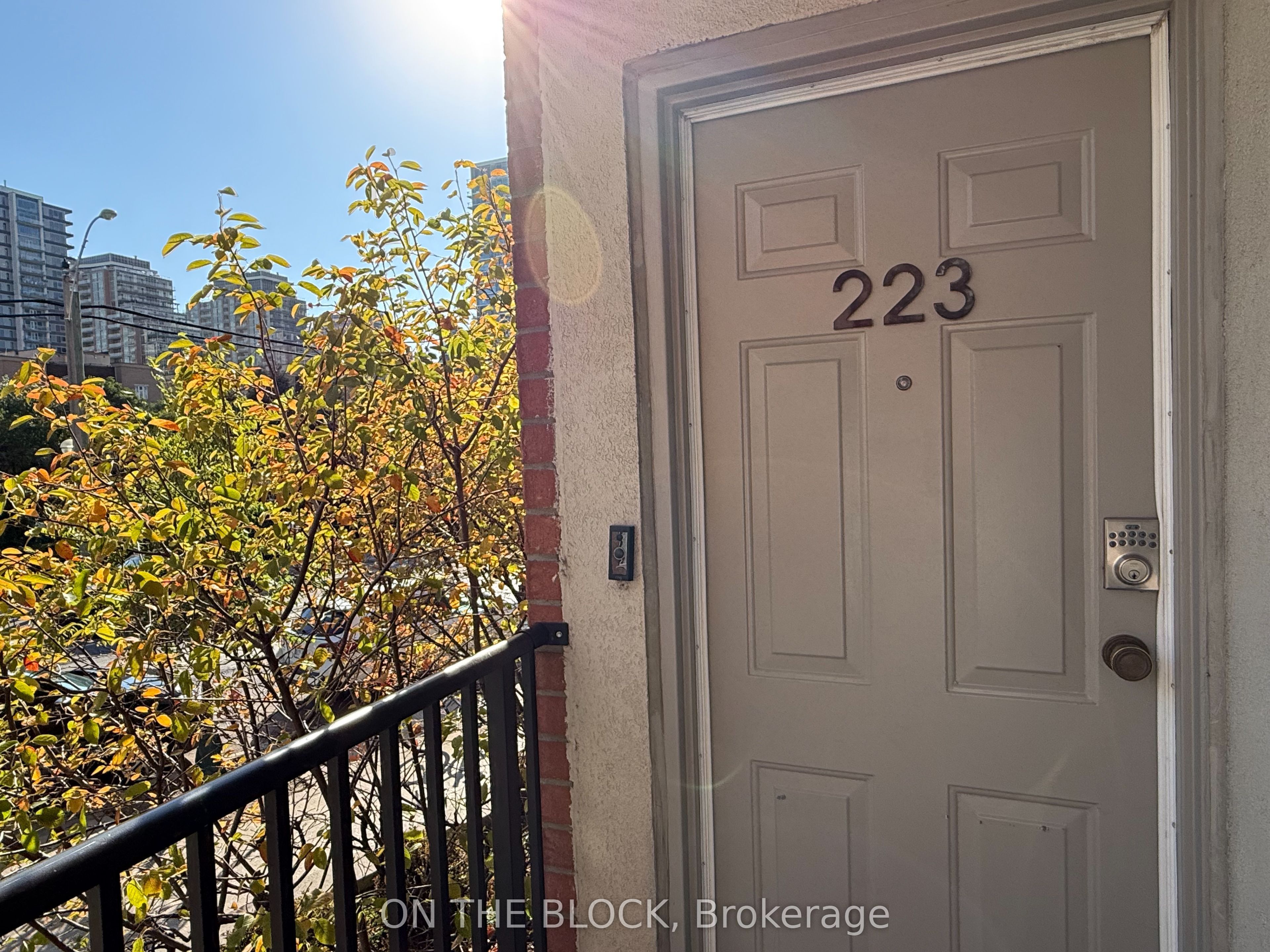 28 Douro Street 223