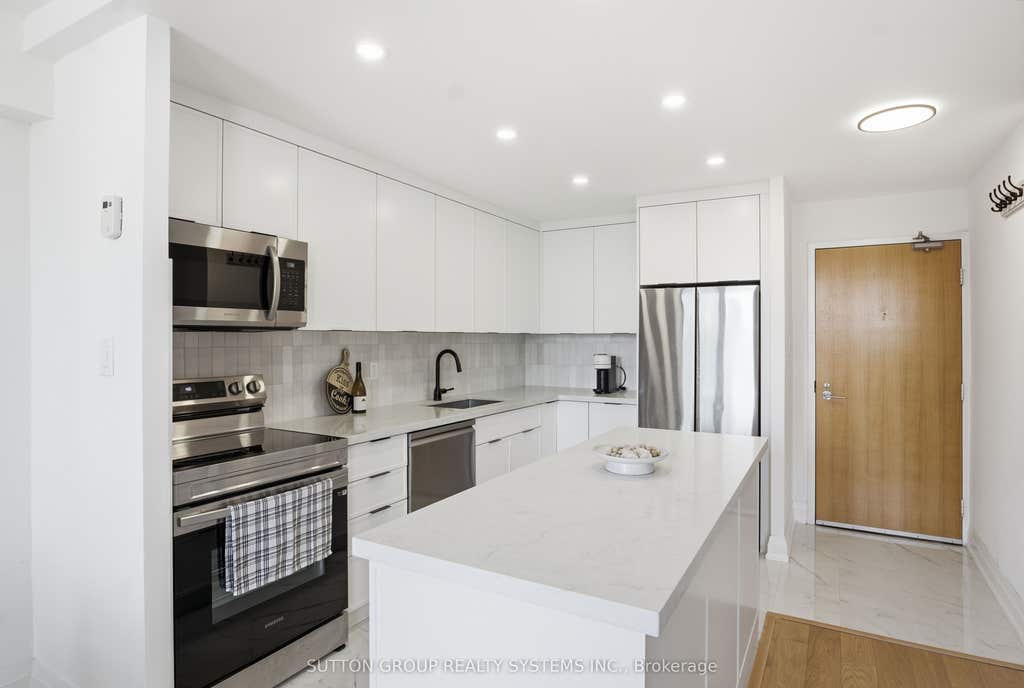 Photo of 60 Southport Street #304, Toronto, ON M6S 3N4 (MLS # W13422144)