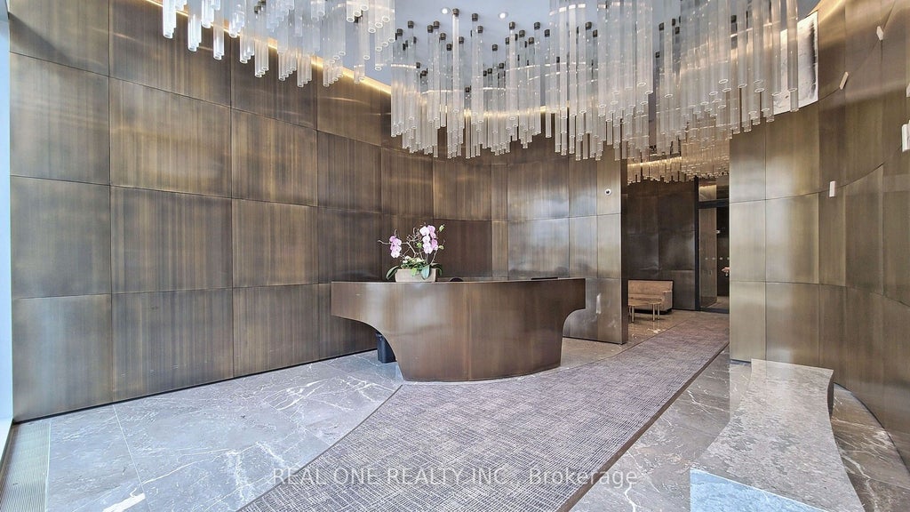 Photo of 200 Bloor Street W #1808, Toronto, ON M5S 1T8 (MLS # C13615354)