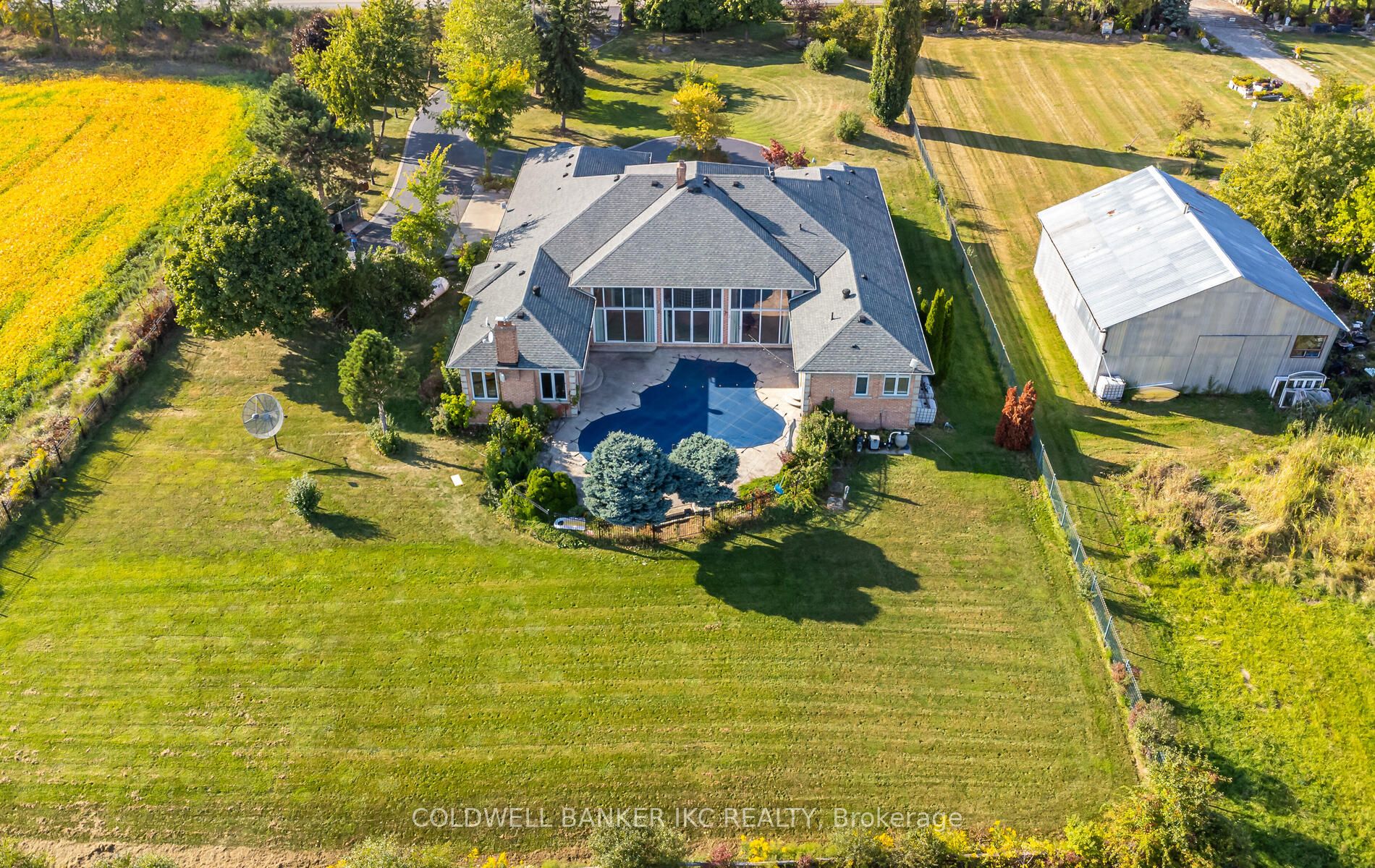 2738 Lower Base Line W