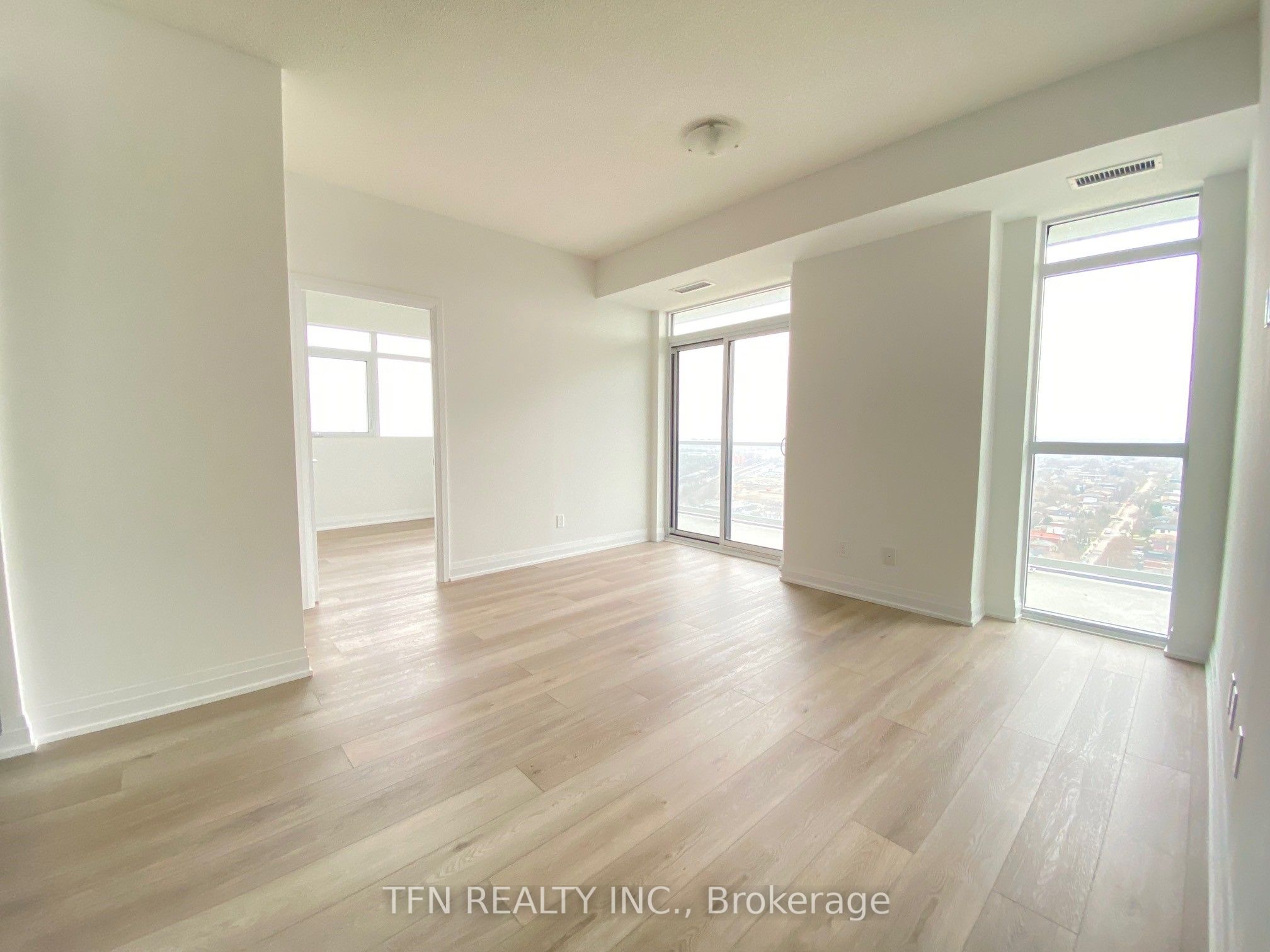 251 Manitoba Street 2208