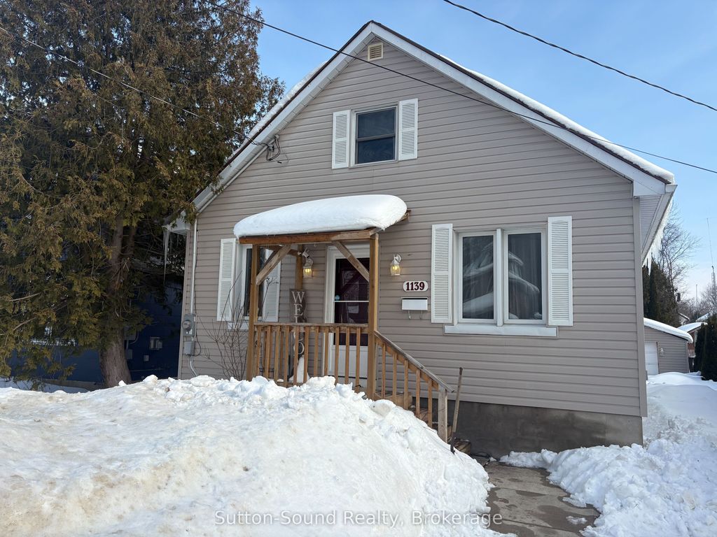 Photo of 1139 4th Avenue W, Owen Sound, ON N4K 4W3 (MLS # X12791502)