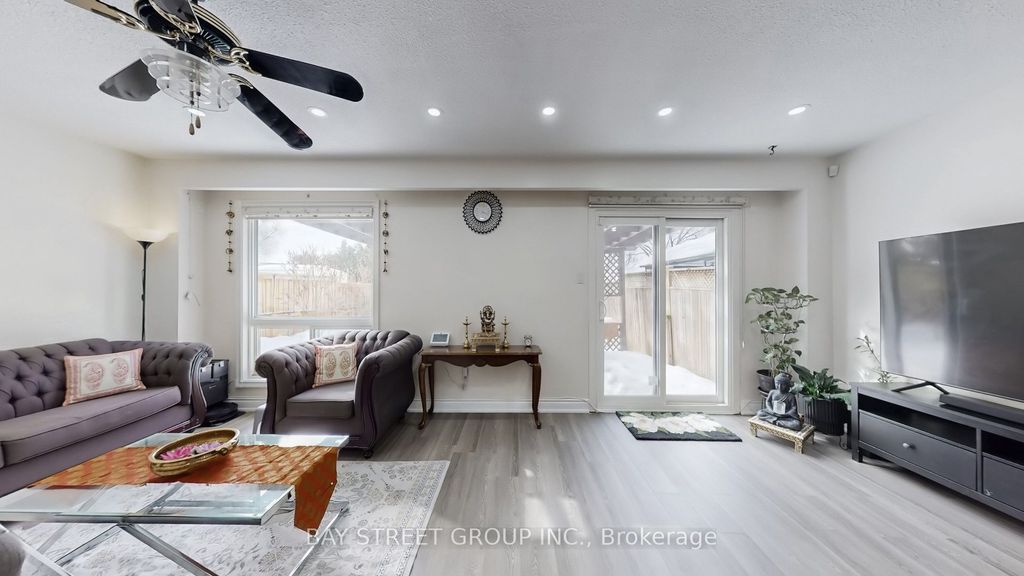 Photo of 20 Camberley Crescent, Brampton, ON L6V 3L4 (MLS # W12802204)