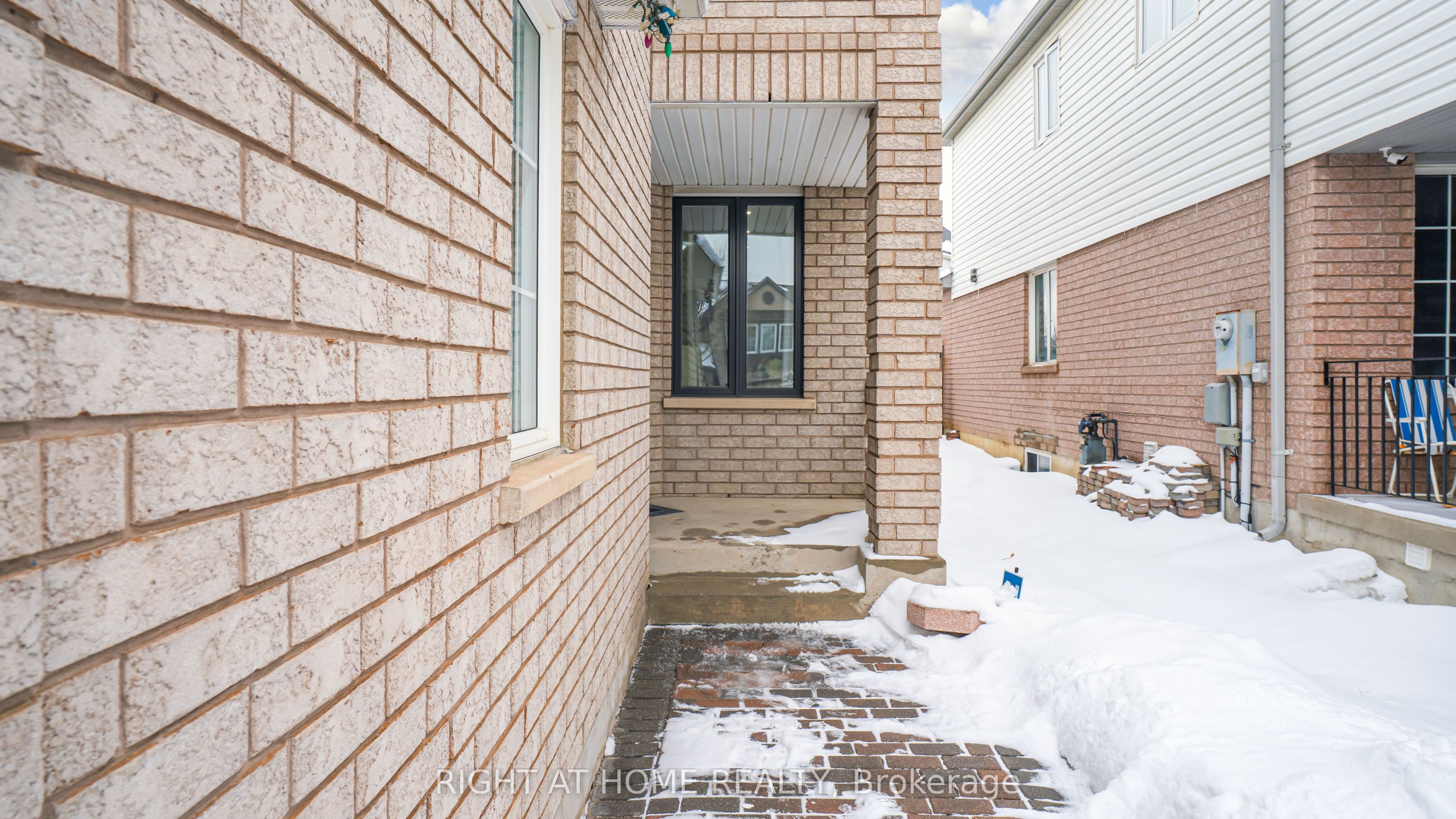 253 Fernforest Drive