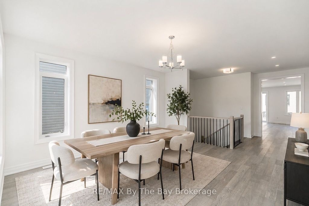 Photo of 3 ROSANNE Circle, Wasaga Beach, ON L9Z 0N4 (MLS # S13033362)