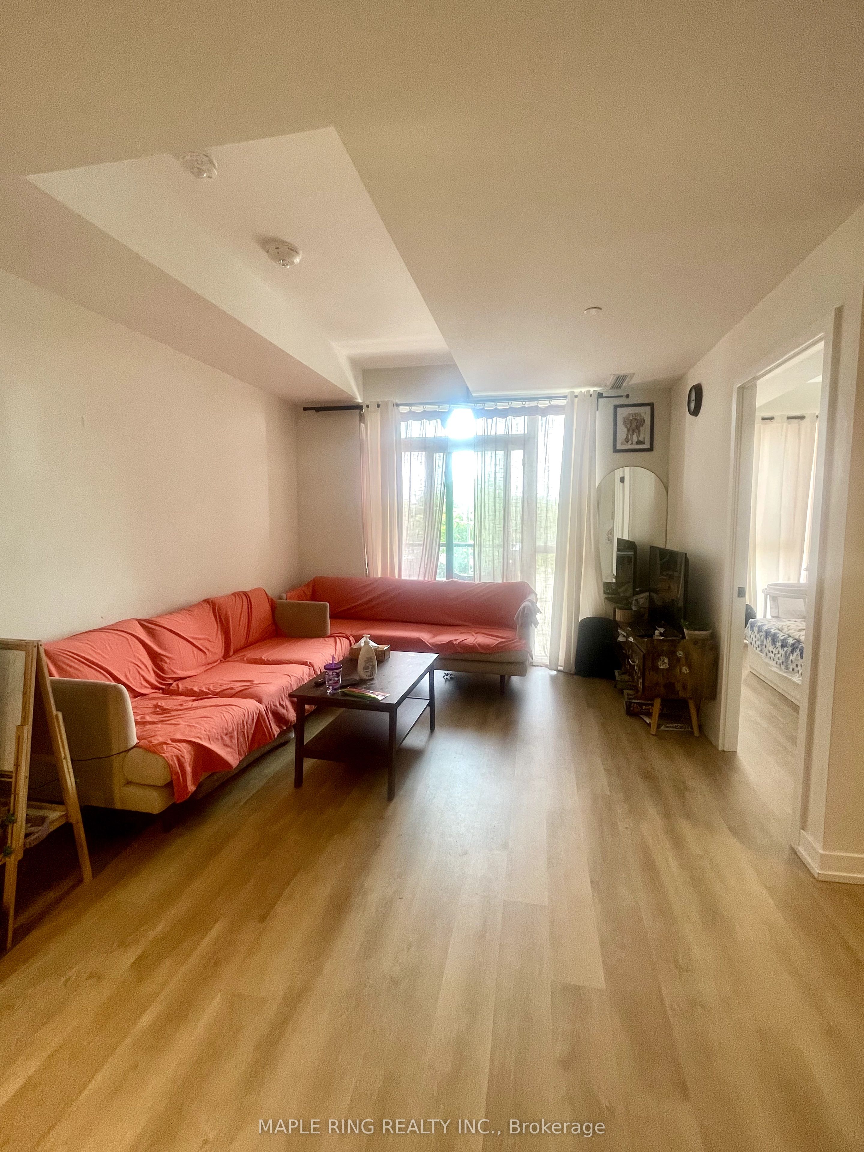 2300 St Clair Avenue W 406