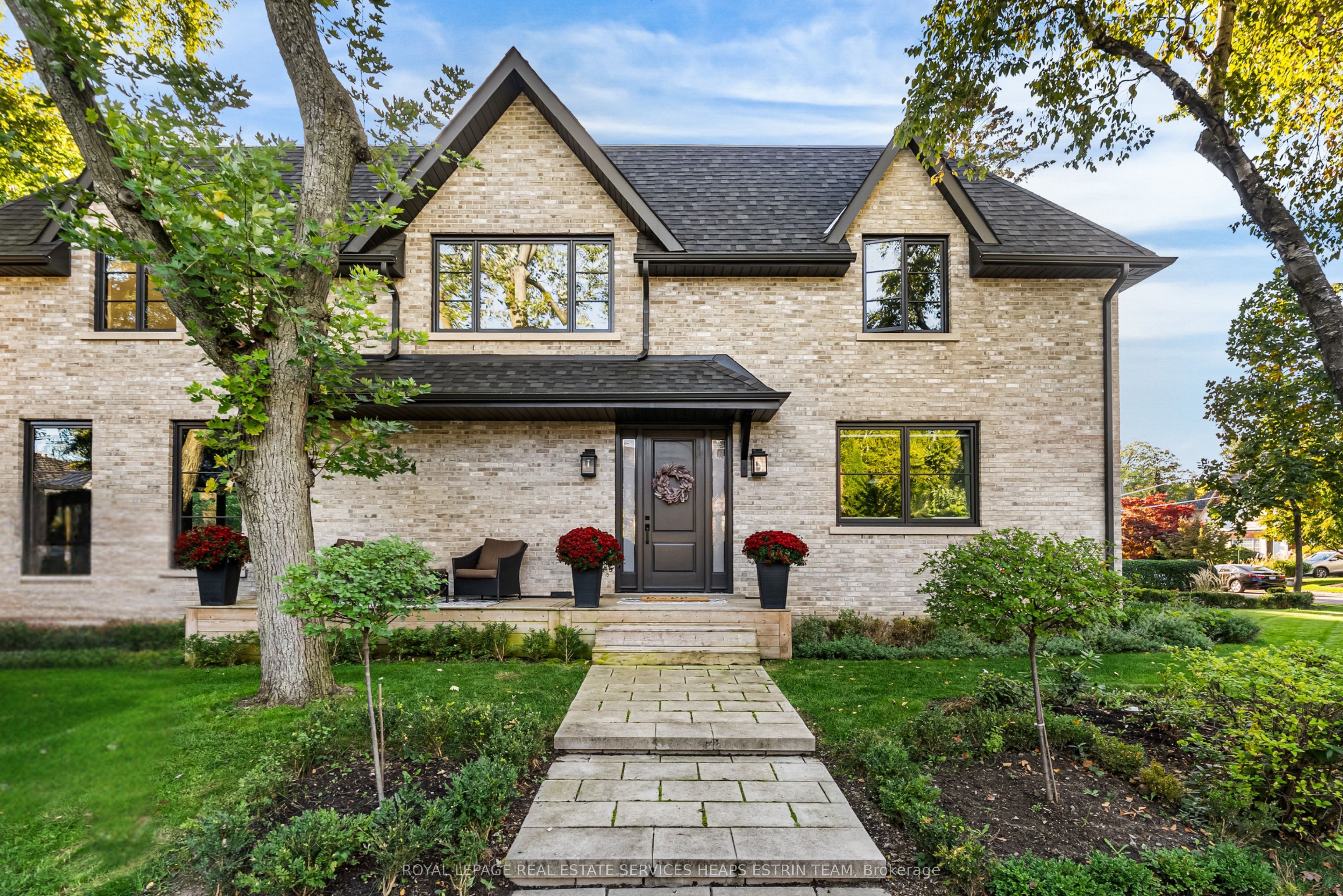 44 Bennington Heights Drive