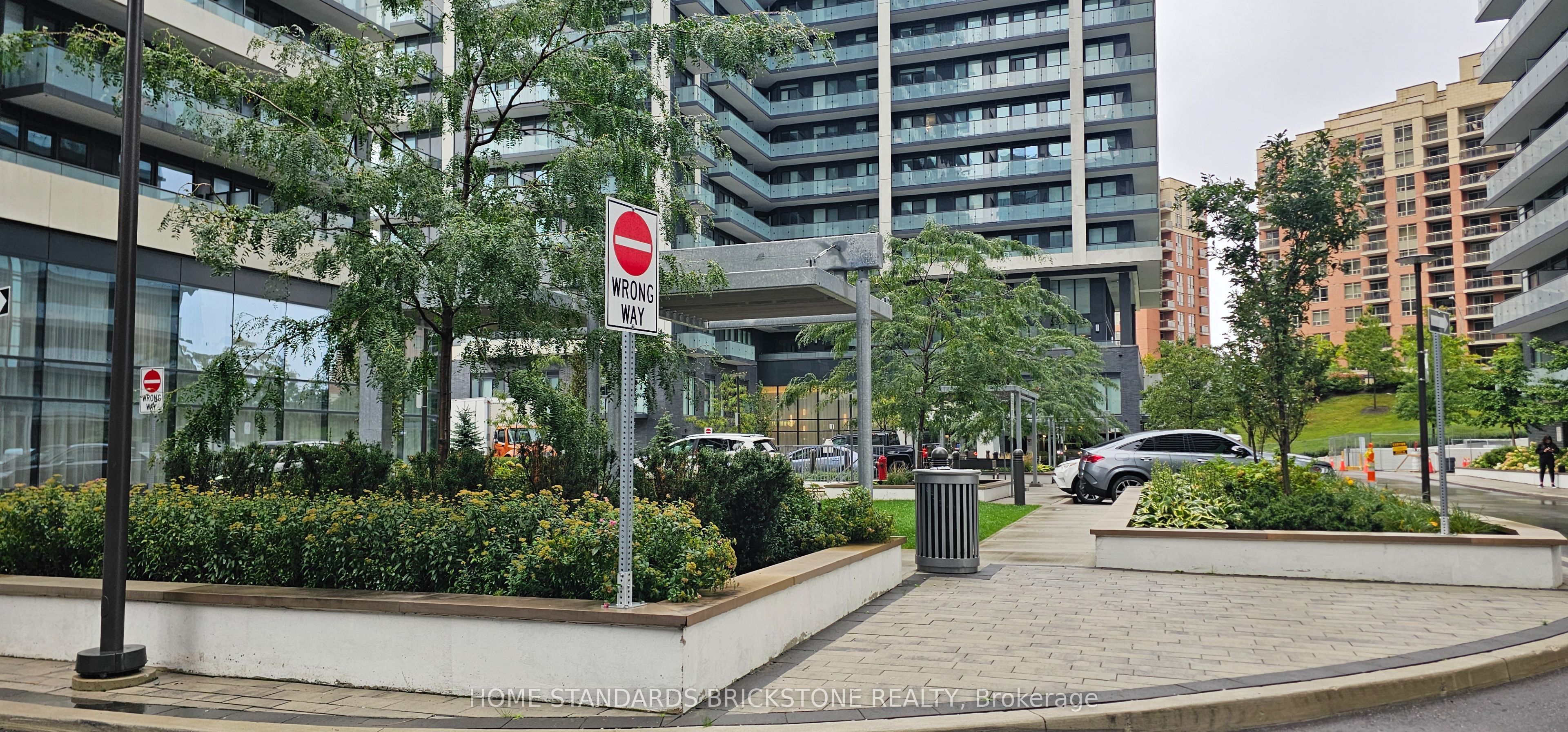 85 Oneida Crescent 1115