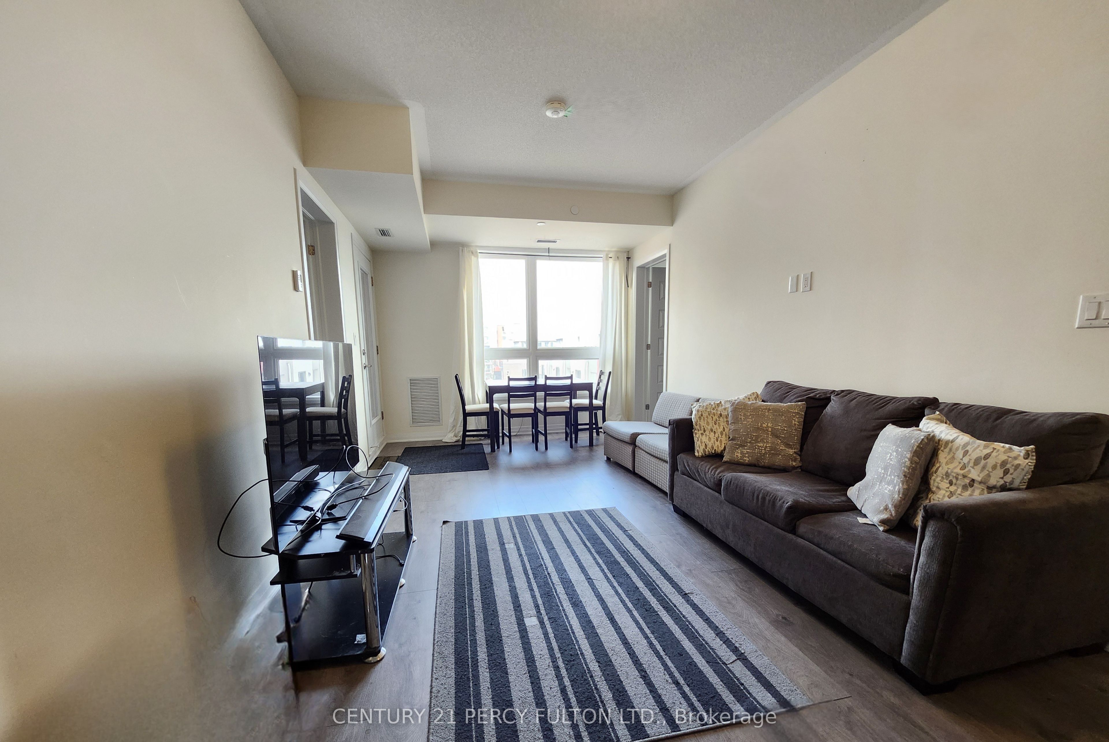 2 Adam Sellers Street 402