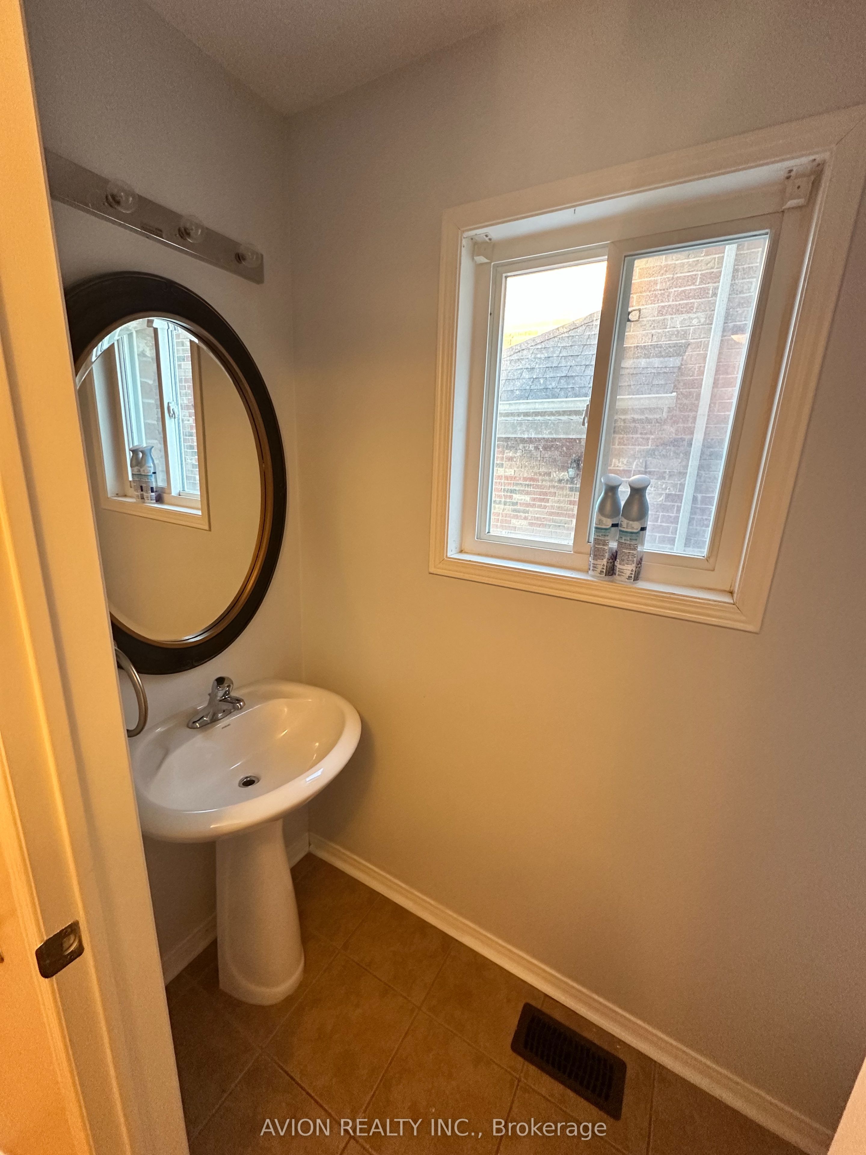 3046 Mission Hill Drive