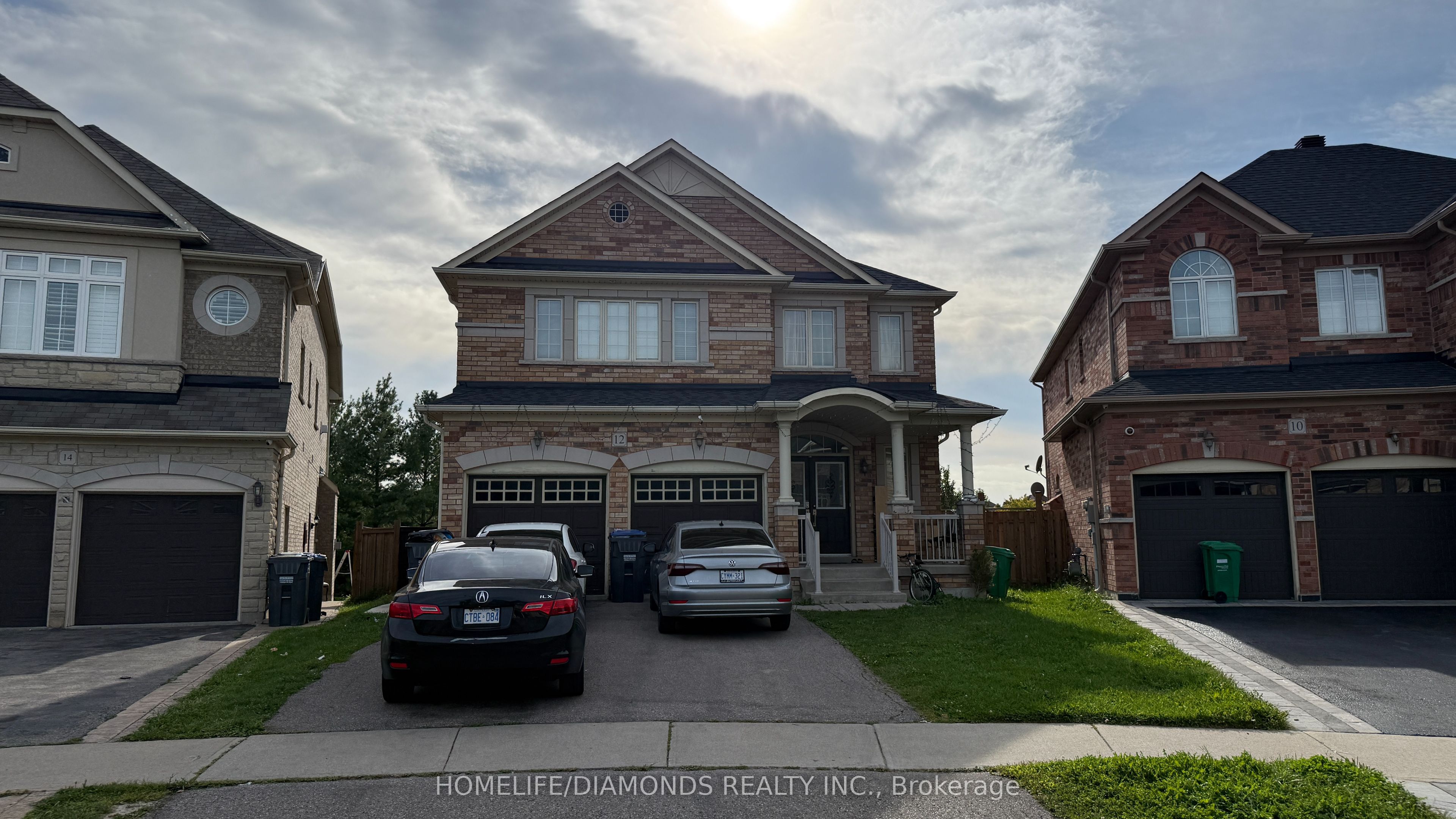 12 OAKHAVEN Road