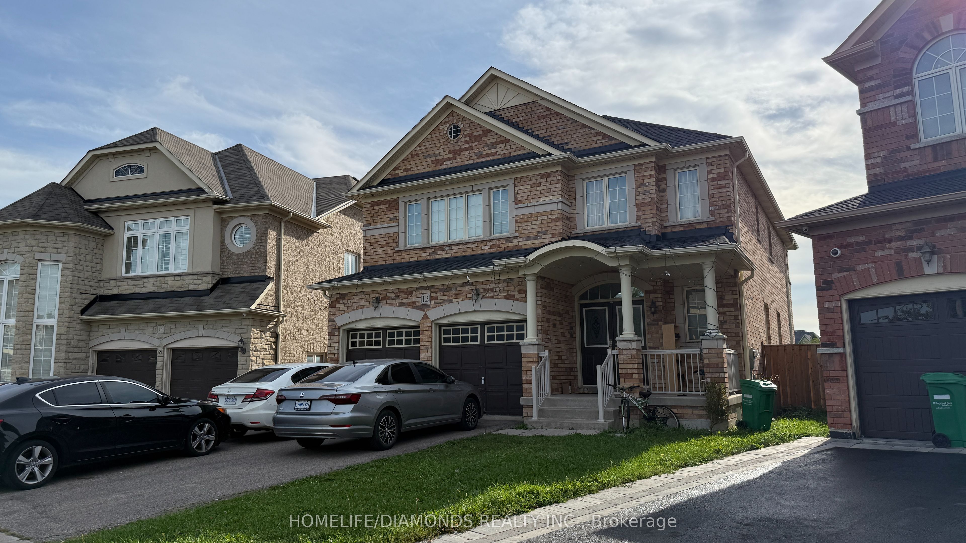 12 OAKHAVEN Road
