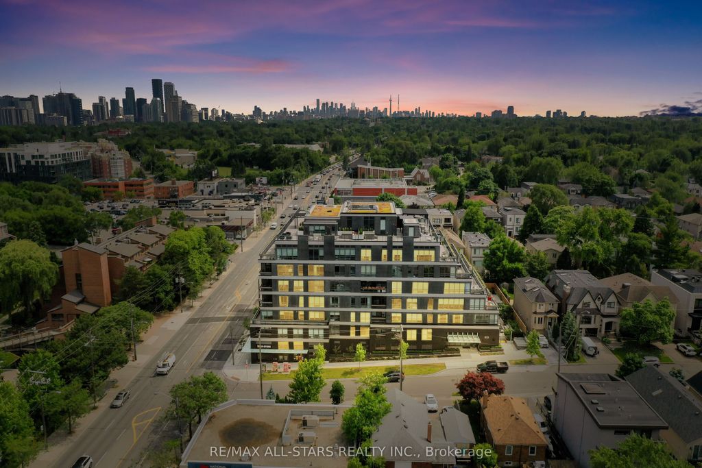 Photo of 355 Bedford Park Avenue #201, Toronto, ON M5M 0A5 (MLS # C12395483)