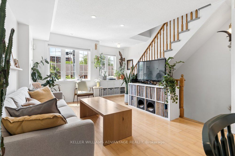Photo of 12 Connolly Street, Toronto, ON M6N 5G3 (MLS # W13423404)