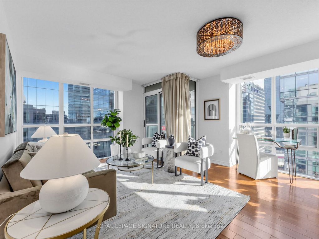 Photo of 30 Grand Trunk Crescent #3906, Toronto, ON M5J 3A4 (MLS # C12873584)