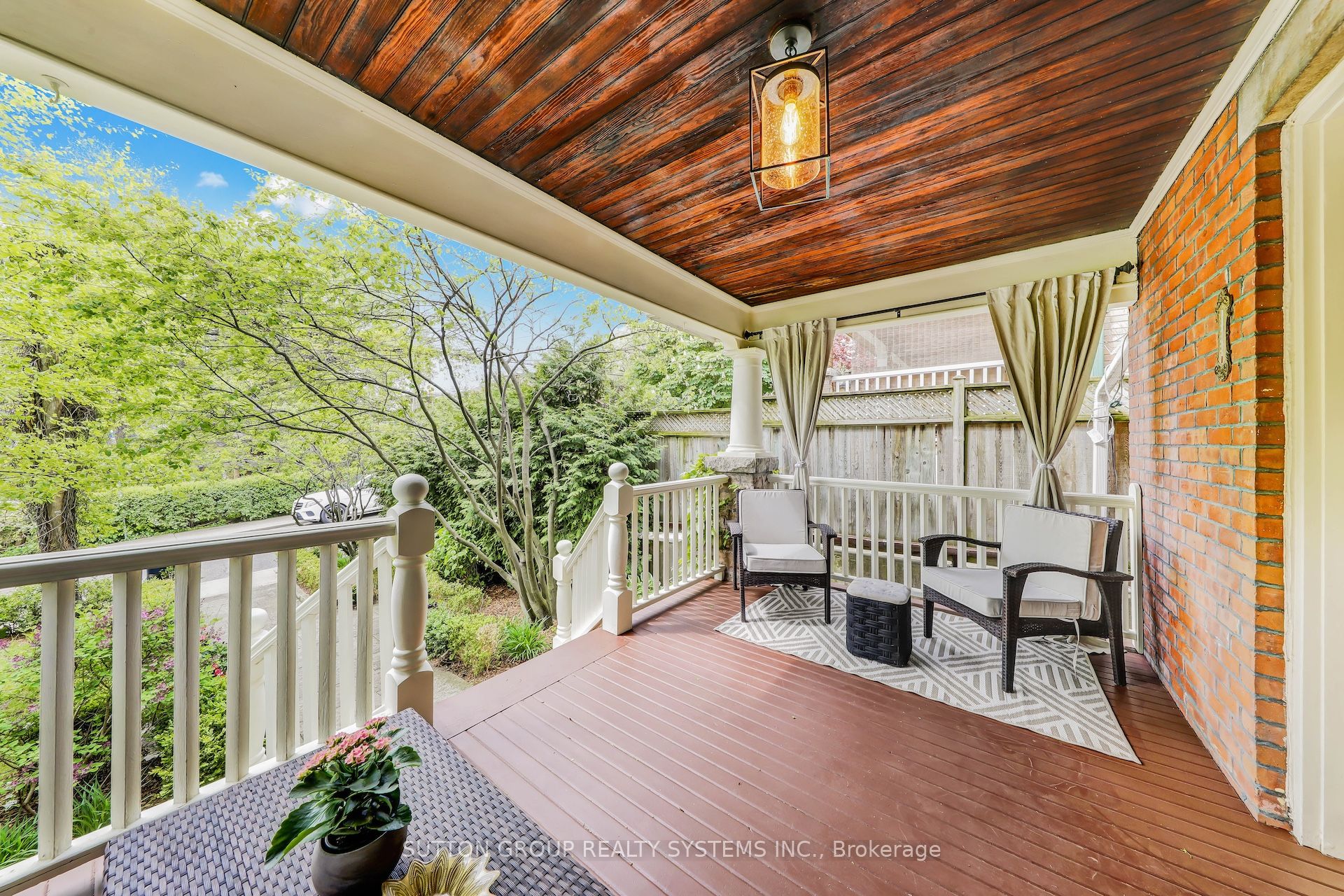 218 Glendonwynne Road