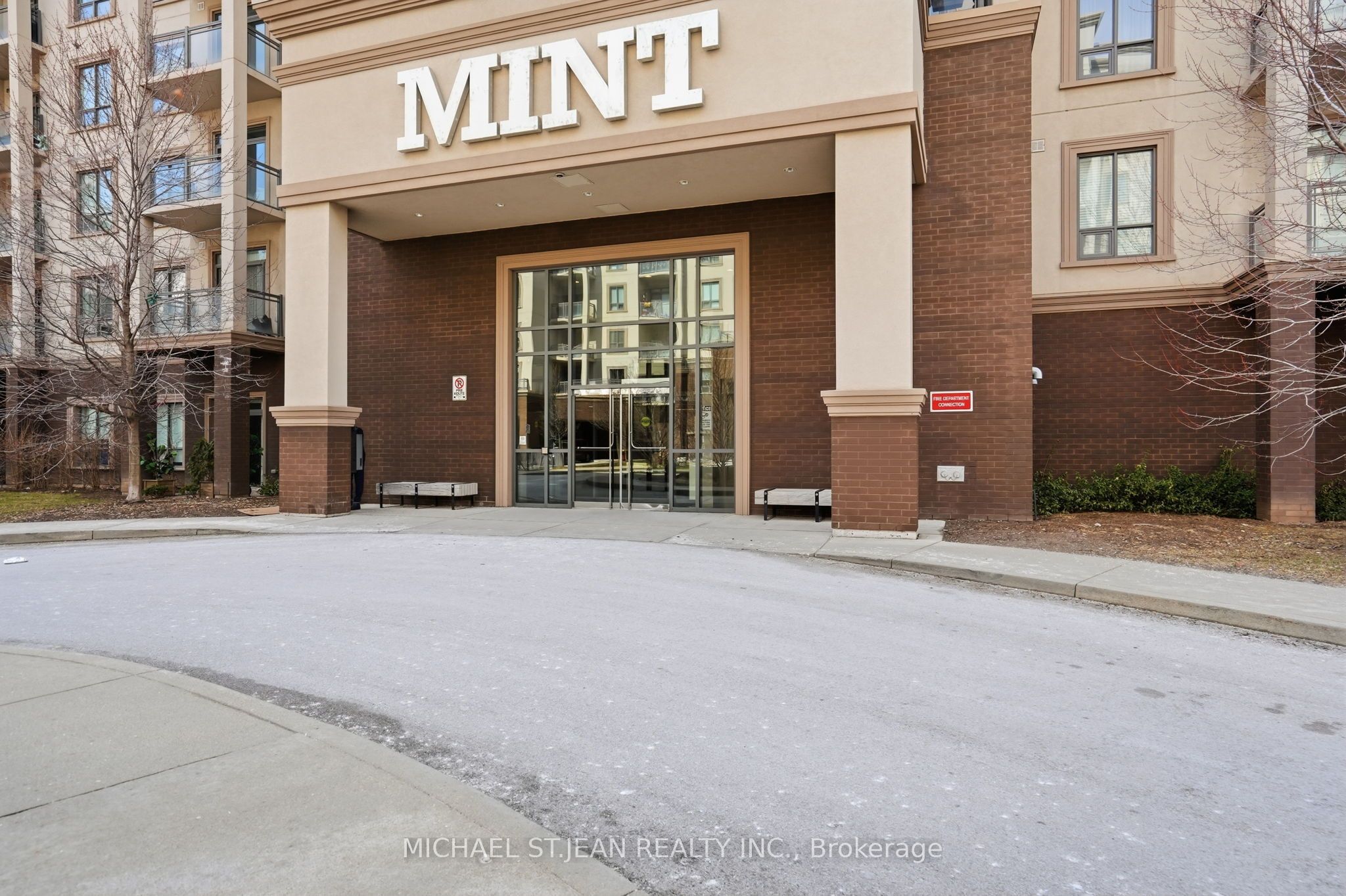 2490 Old Bronte Road 720