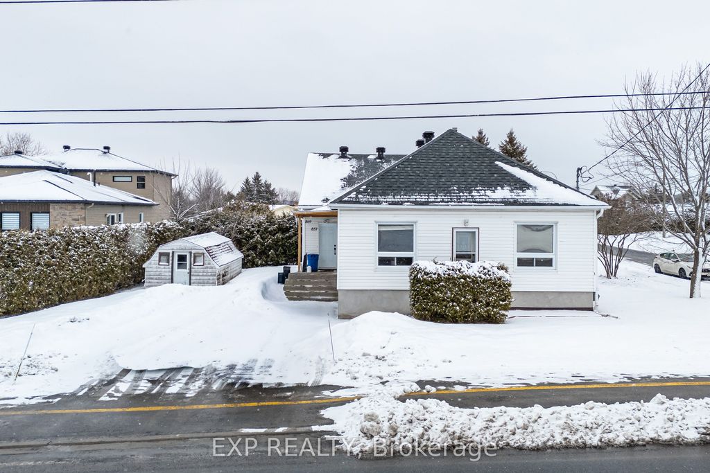 Photo of 869 Caron Street, Clarence-Rockland, ON K4K 1H1 (MLS # X12905788)