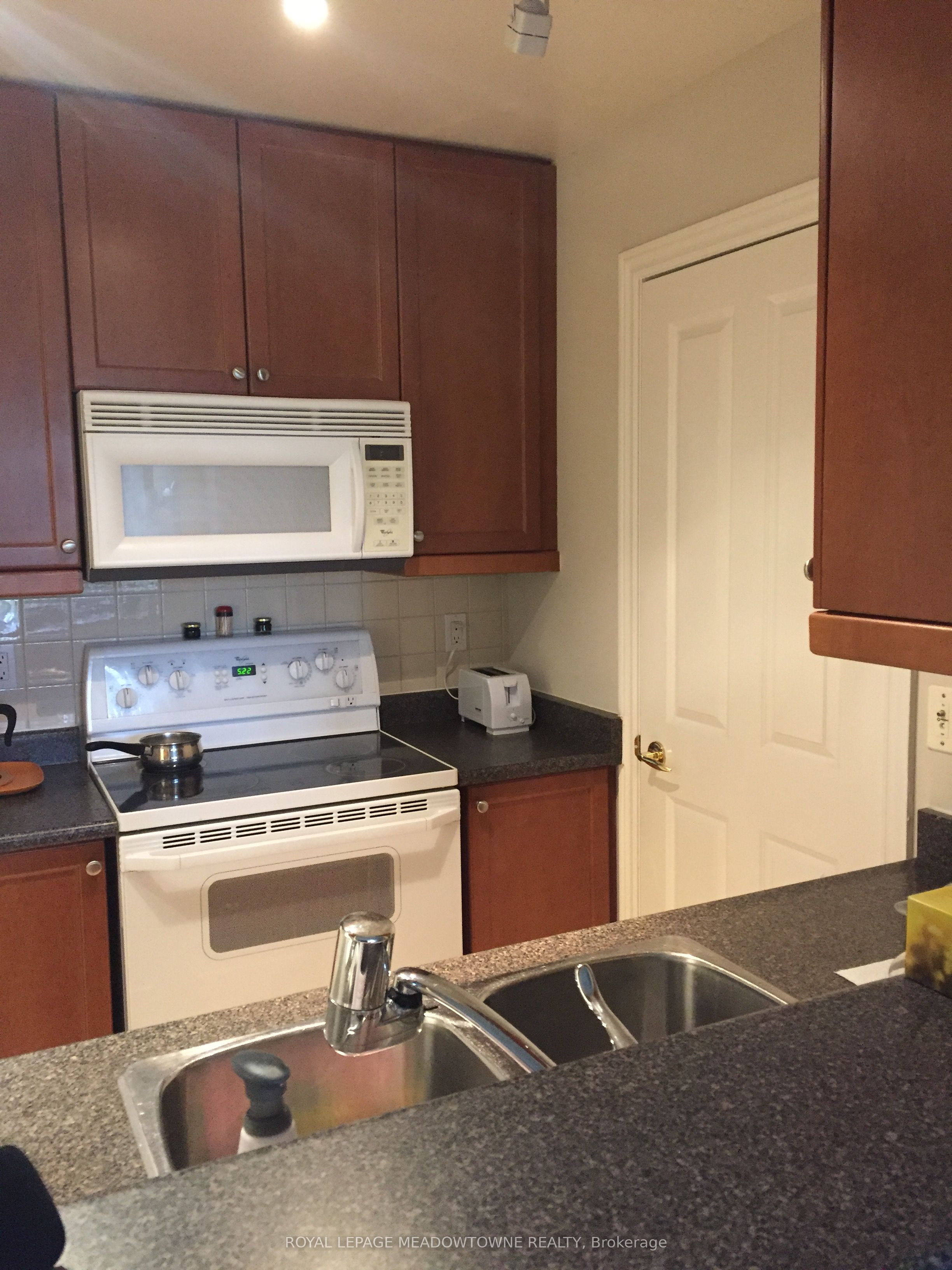 350 Mill Road 401