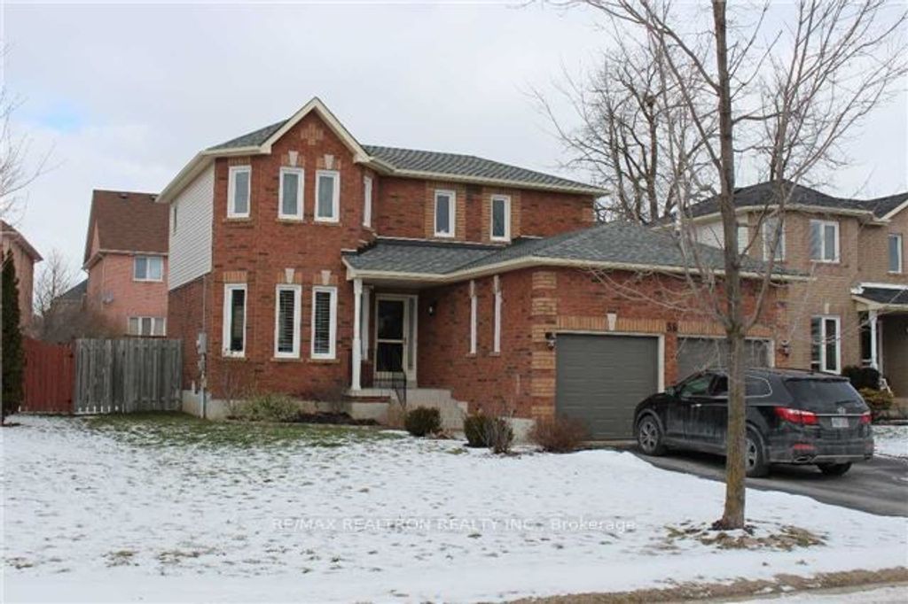 Photo of 38 Iveagh Drive, Georgina, ON L4P 3X3 (MLS # N12728106)