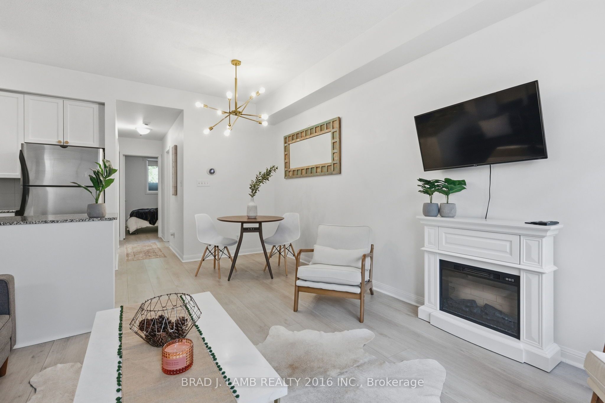 80 Carr Street 29
