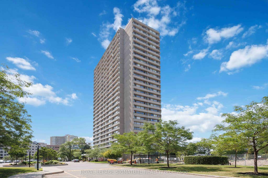 Photo of 715 Don Mills Road #2502, Toronto, ON M3C 1S5 (MLS # C13689724)