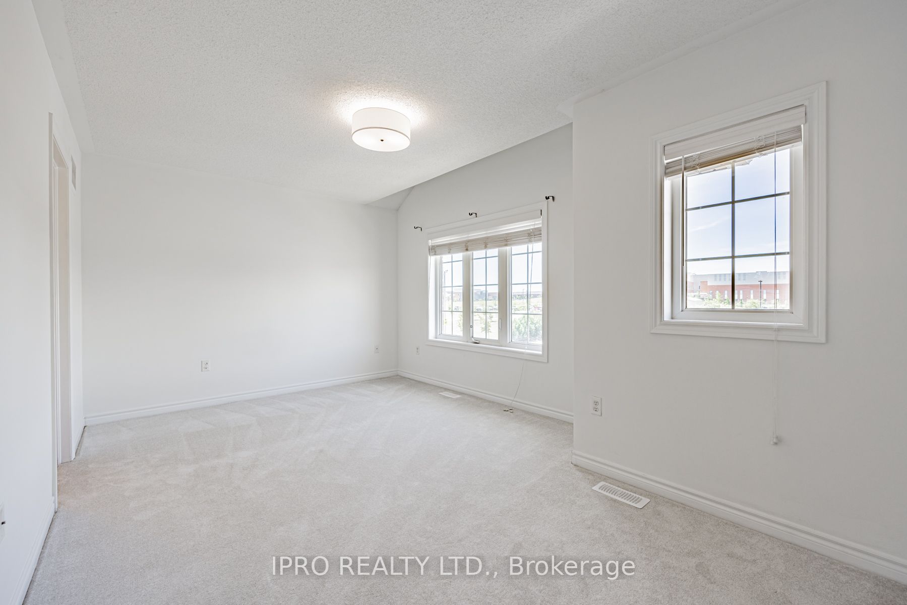 651 Farmstead Drive 3