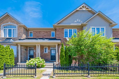 651 Farmstead Drive 3 Milton ON L9T 7W2
