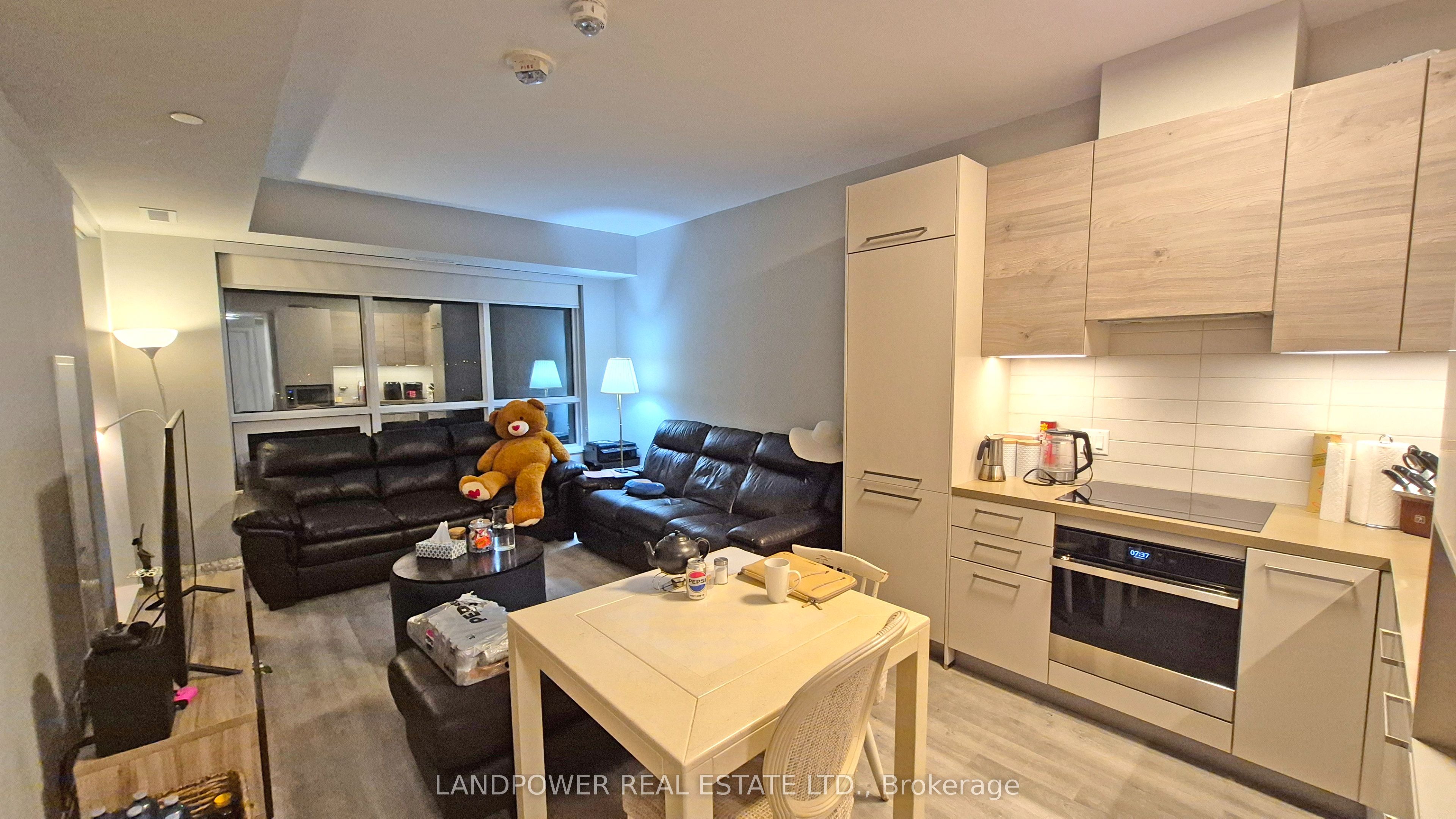 12 Gandhi Lane 1201