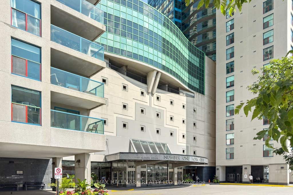 Photo of 77 Harbour Square #504, Toronto, ON M5J 2S2 (MLS # C13676014)