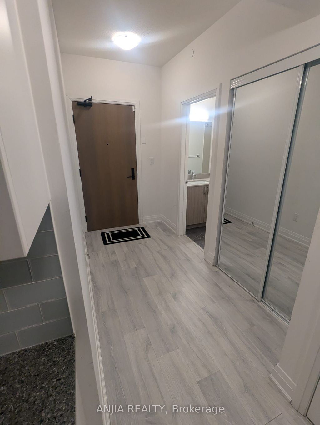 Photo of Markham, ON L6B 1A8 (MLS # N13139518)