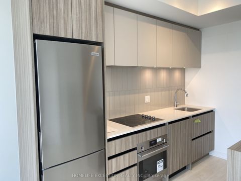 Photo of 7950 Bathurst Street #B-2305, Vaughan, ON L4J 0L4 (MLS # N12569624)