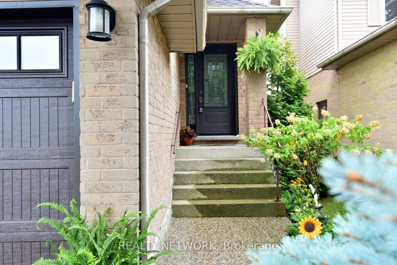 130 Charing Drive