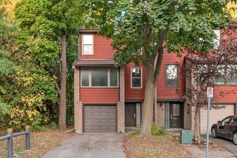 Photo of 1 Marielle Court, Britannia Heights - Queensway Terrace N and Area, ON K2B 8P3 (MLS # X12459098)